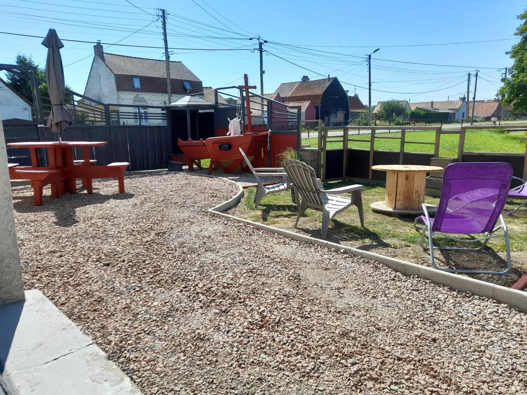 Le Gite Des 4 Saisons Maison De Vacances Avec Parking Et Jardin Saint-Omer  Habitación foto